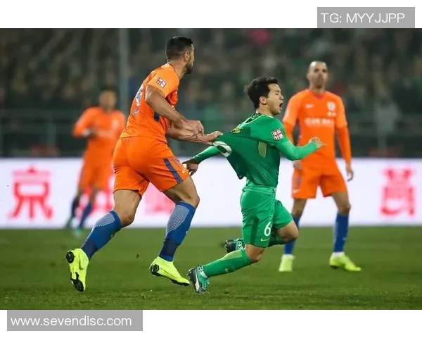 2014年鲁能与舜天激战回顾:激情碰撞与精彩瞬间的足球盛宴